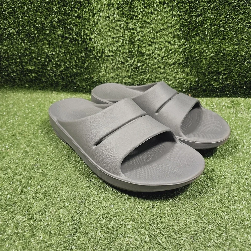 Oofos OOahh Slide Gray Recovery Athletic Comfort Sandals Mens Size US 11